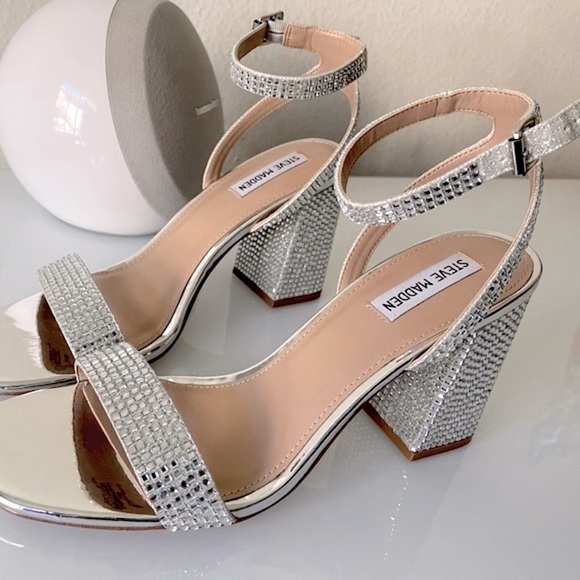 STEVE MADDEN “Gracie” Rhinestone Chunky Heels - Picture 6 of 12